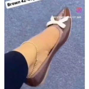 Women's Flat Shoes for Big Feet
