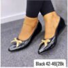 Women's Flat Shoes for Big Feet