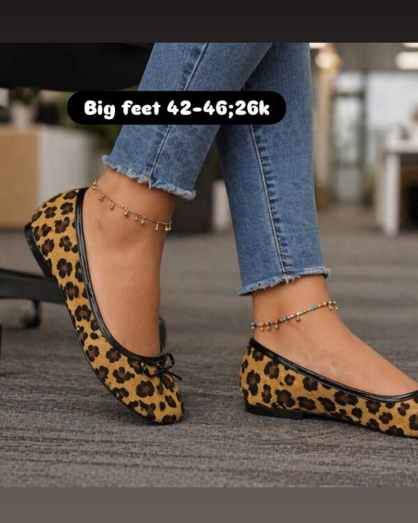 Tiger Skin Flat Shoes for Women