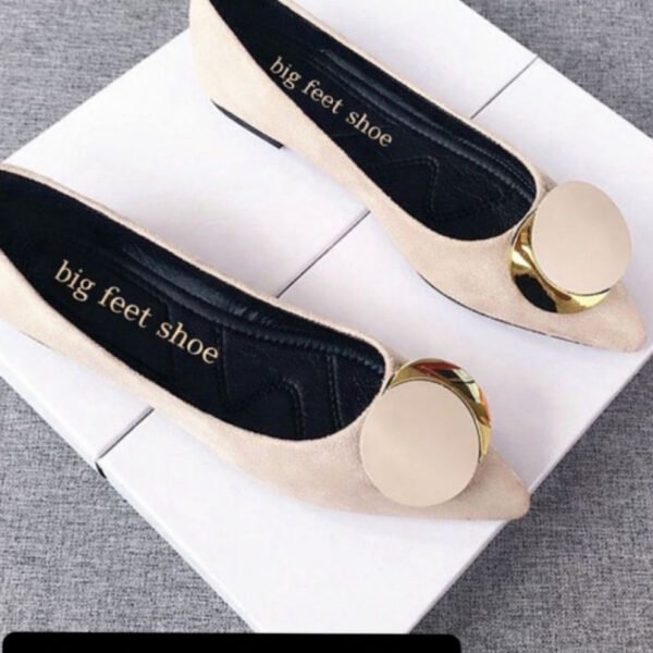 Fine Flat Shoes for Women