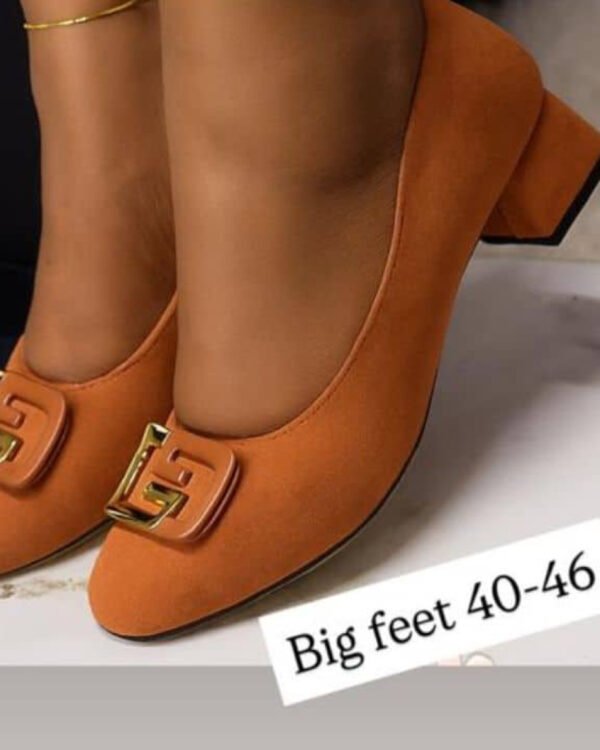 Women's Shoes for Big Feet