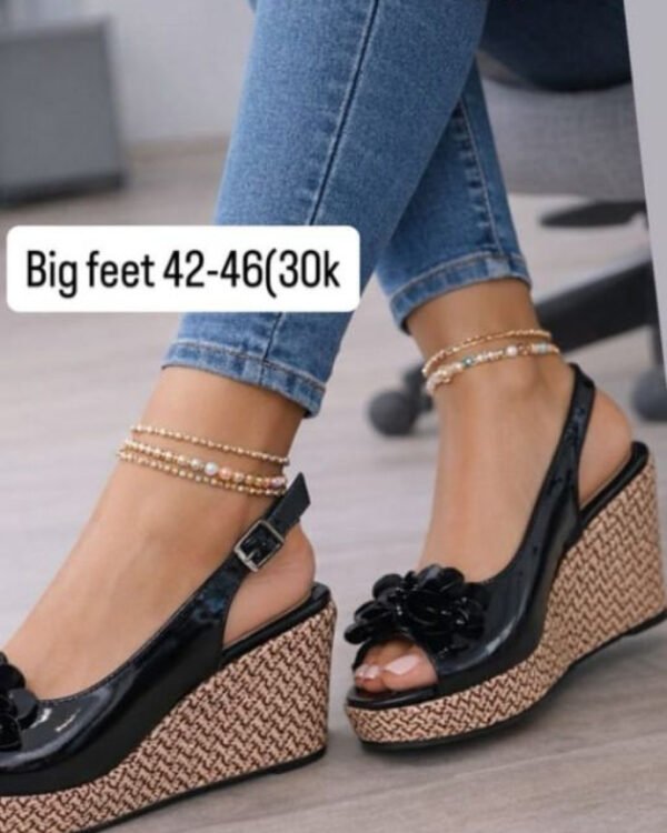 Women's Sling Back Shoes for Big Feet
