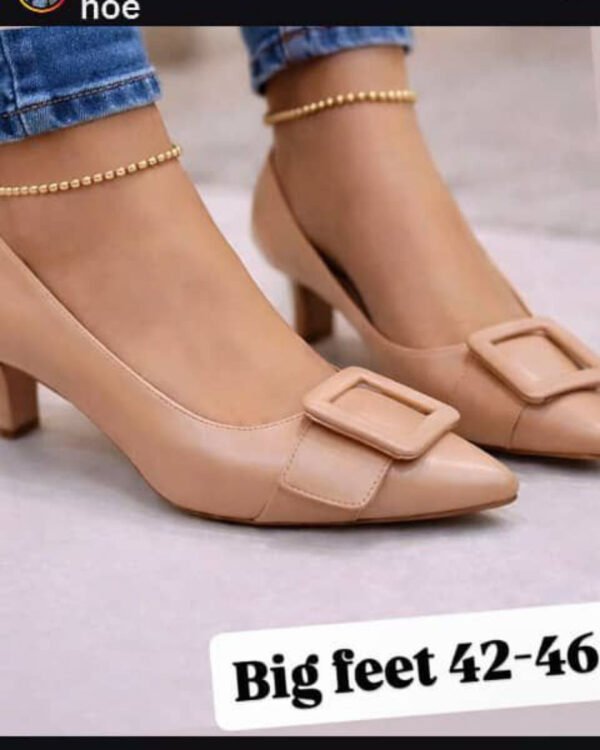 Women's Heels for Big Feet